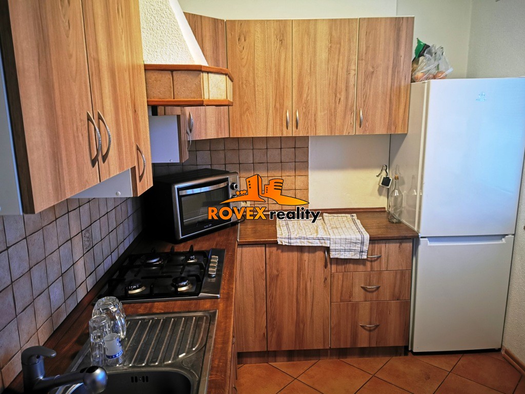 Dvojizbový byt na podnájom, Partizánske, centrum - 2