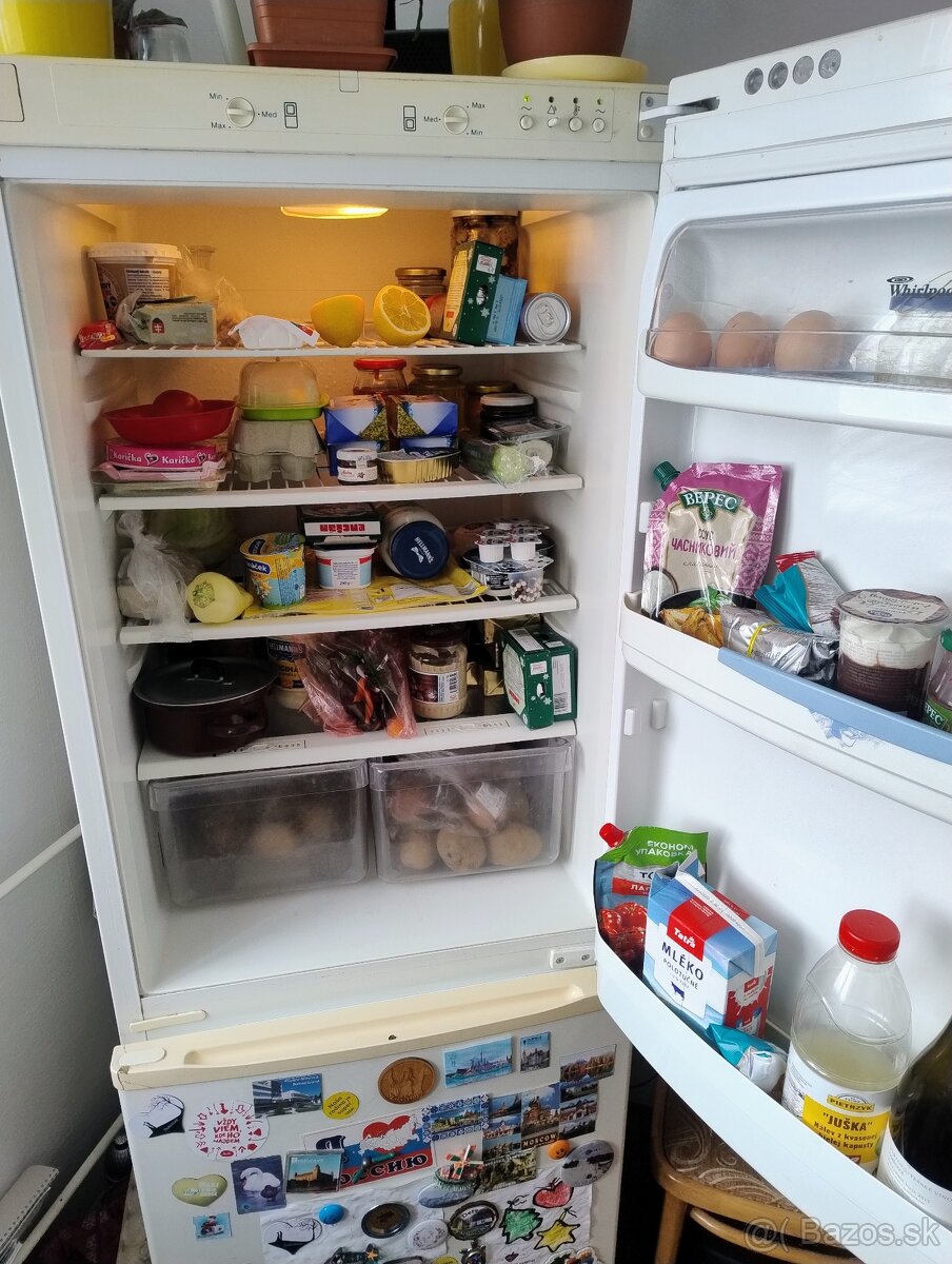 Chladnička s mrazničkou - 2