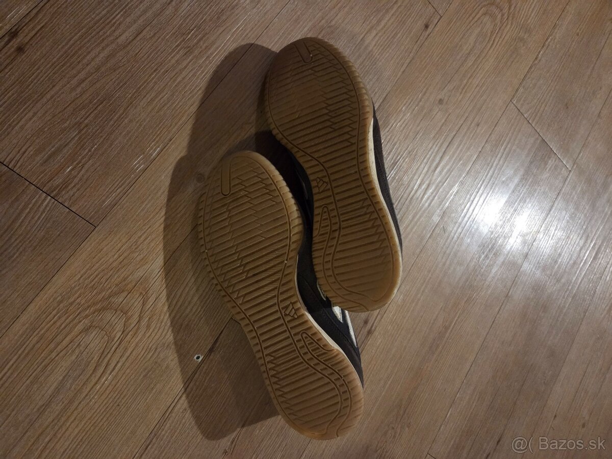 Halovky Adidas č.42 - 2