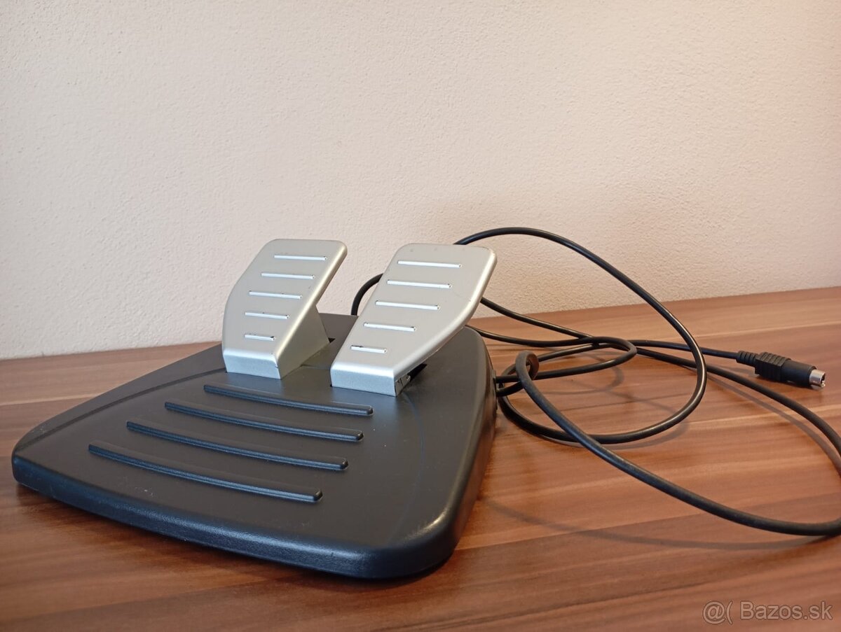 Vibračný pretekársky volant Speed-Link 2v1 - 2