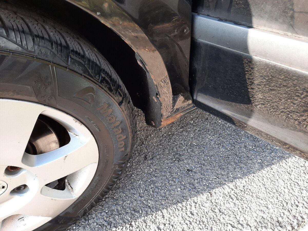 Škoda Octavia 2 - 2