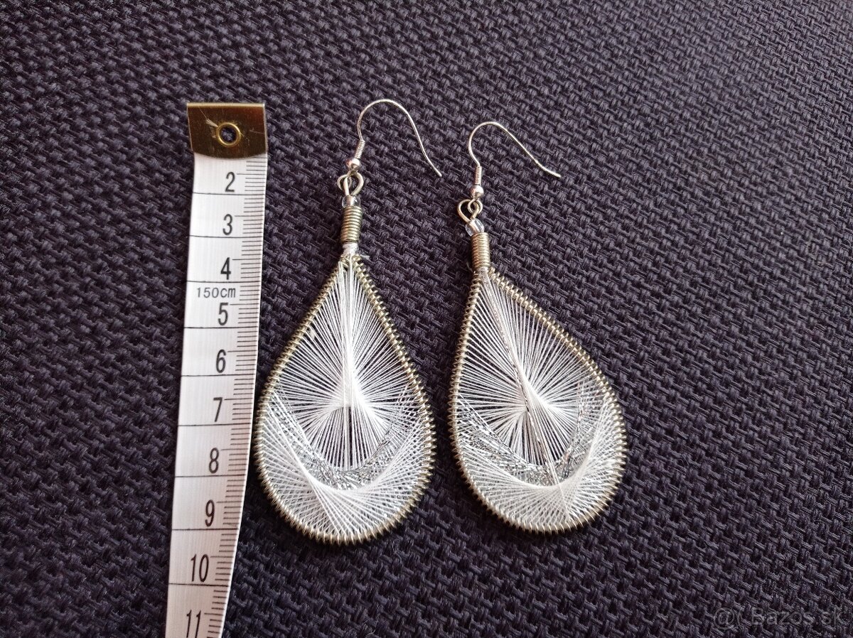 Retro masívne biele visiace náušnice - 2