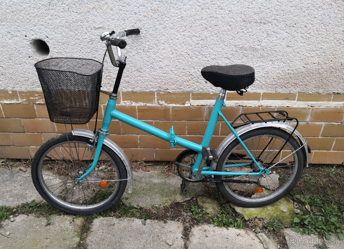 Starý damsky bicykel - 2