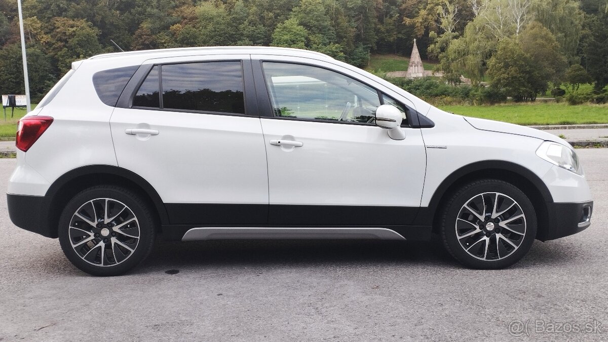 Suzuki SX4 S-Cross 1,6 DDiS Limited 4x4 r.v.2014 - 2