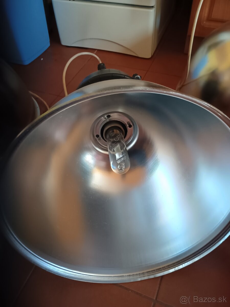 Svietidlá 220w. - 2