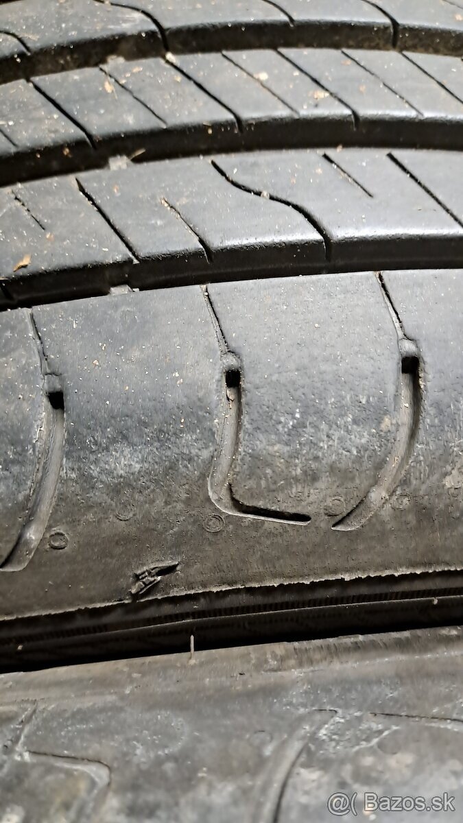 Predám 4ks skoro nové letné 205/60r16-92H Good Year - 2