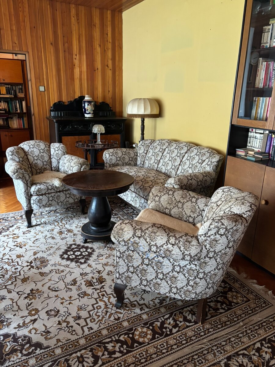 Starožitné príborníky - 2