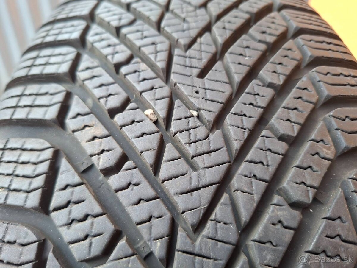 Zimné pneu Pirelli 216/65/16 - 102H - 2
