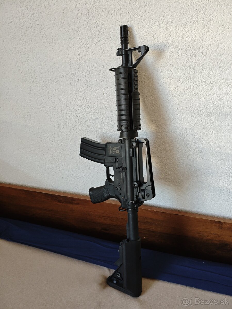 Airsoft AEG m4 Delta - 2