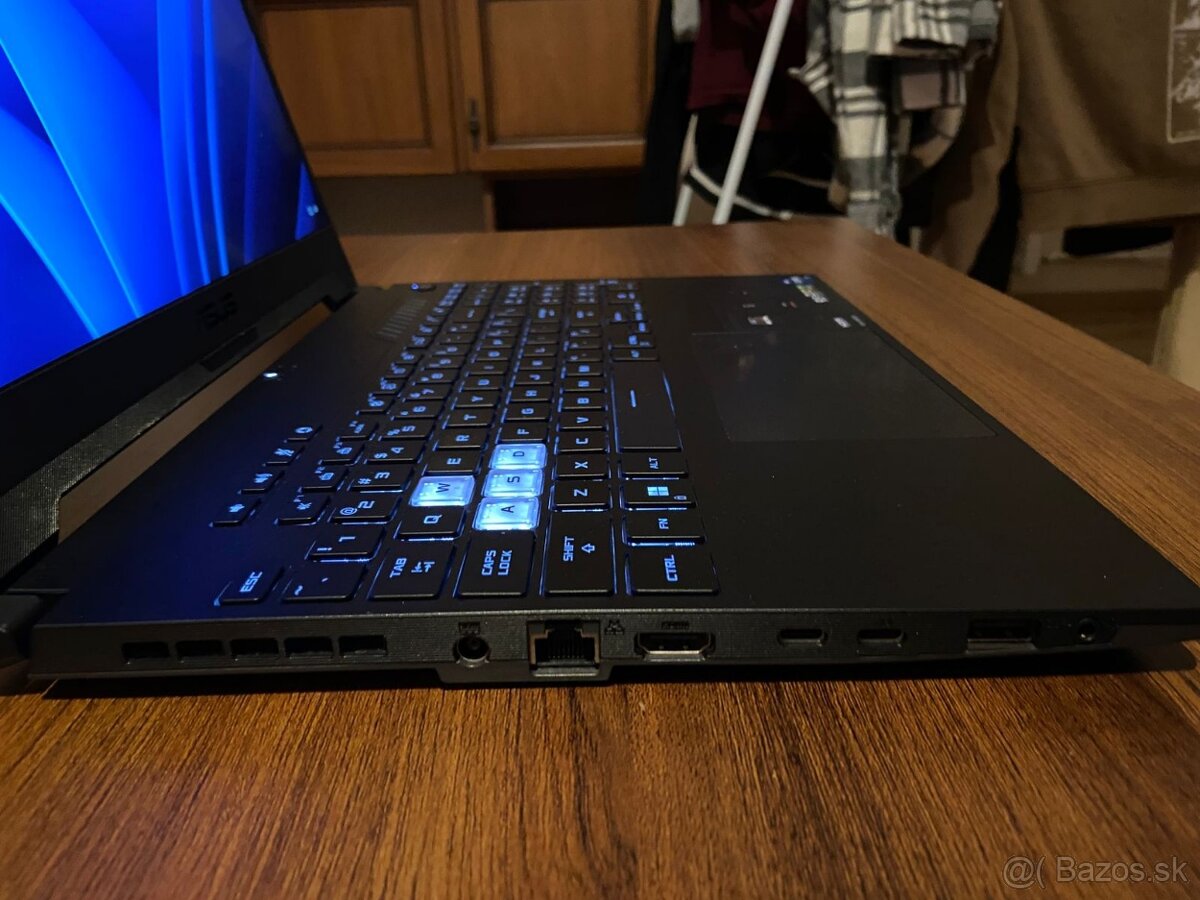 ASUS TUF Dash F15 FX517ZC-HN108WS - 2