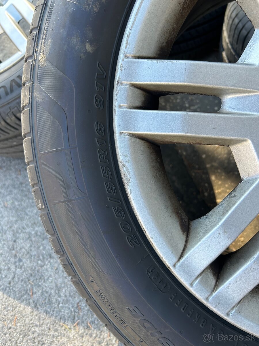 Predám hliníkové disky s pneu R16 - 2