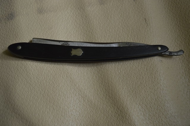 predam - starozitna britva Colley & Co. - 2