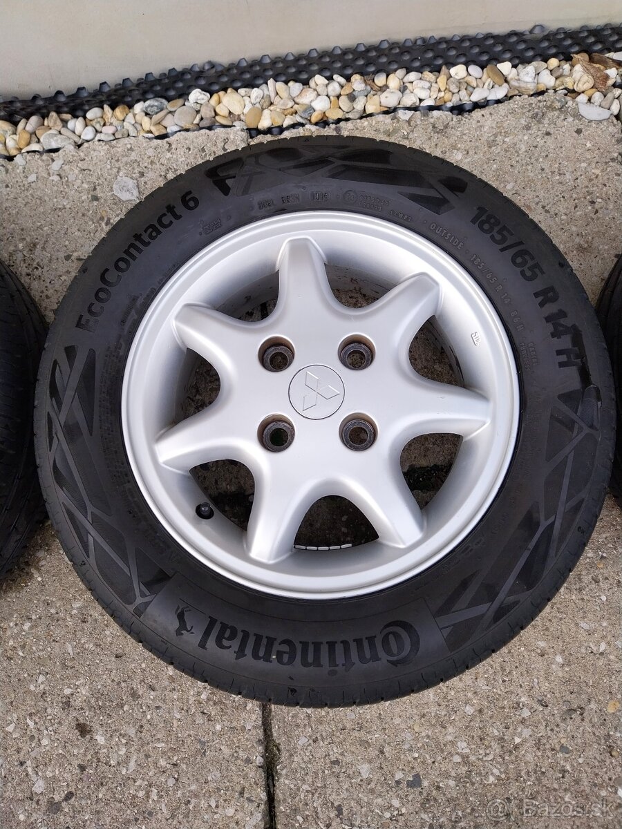 Elektrony na Mitsubishi. - 2