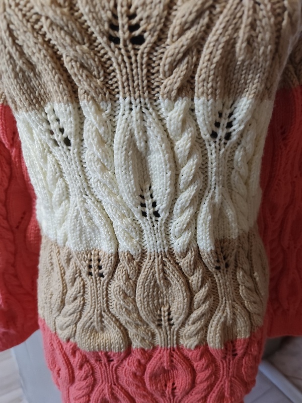 svetrikové šaty Made with Love - 2