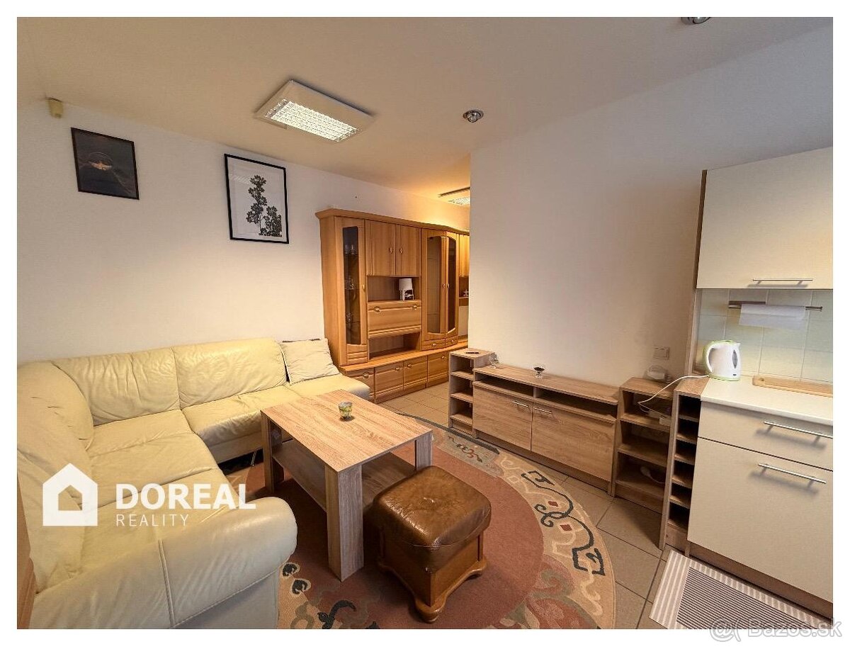 3 izbový byt v centre Senice, 55 m2 - 2