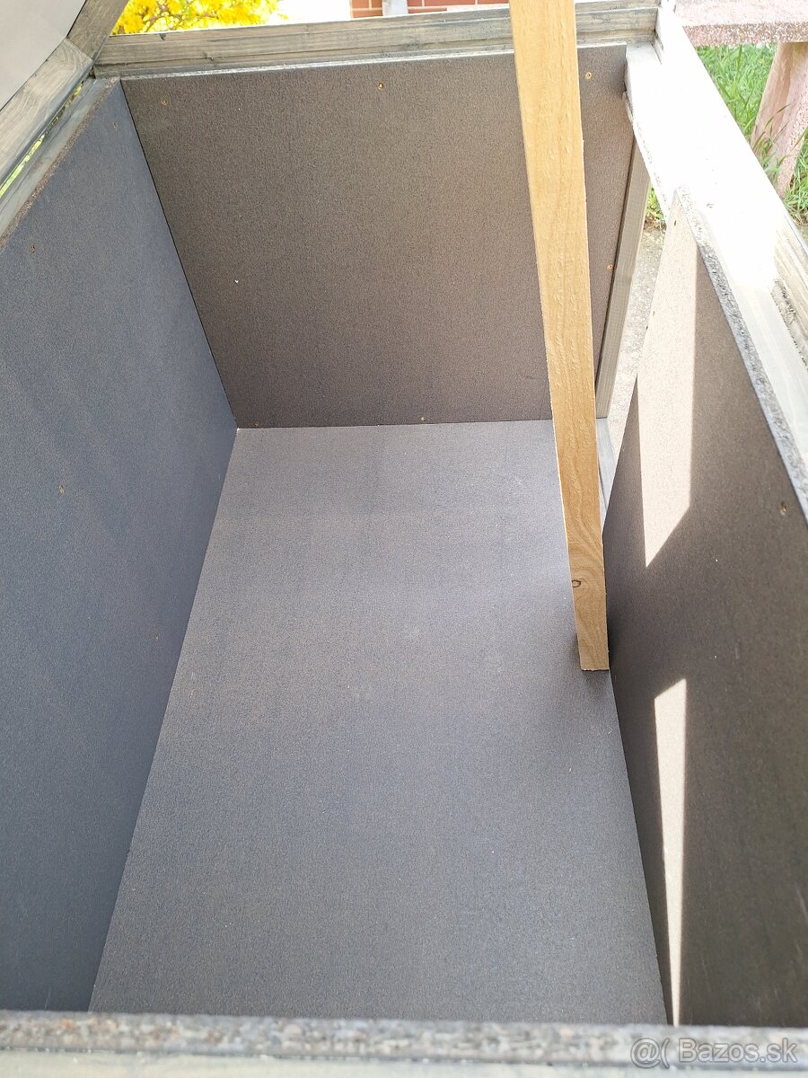 Zateplená búda pre psa - 2