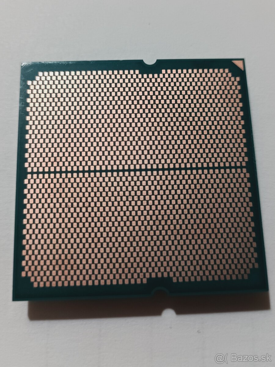 Predam procesor AMD Ryzen 5 8500G - 2