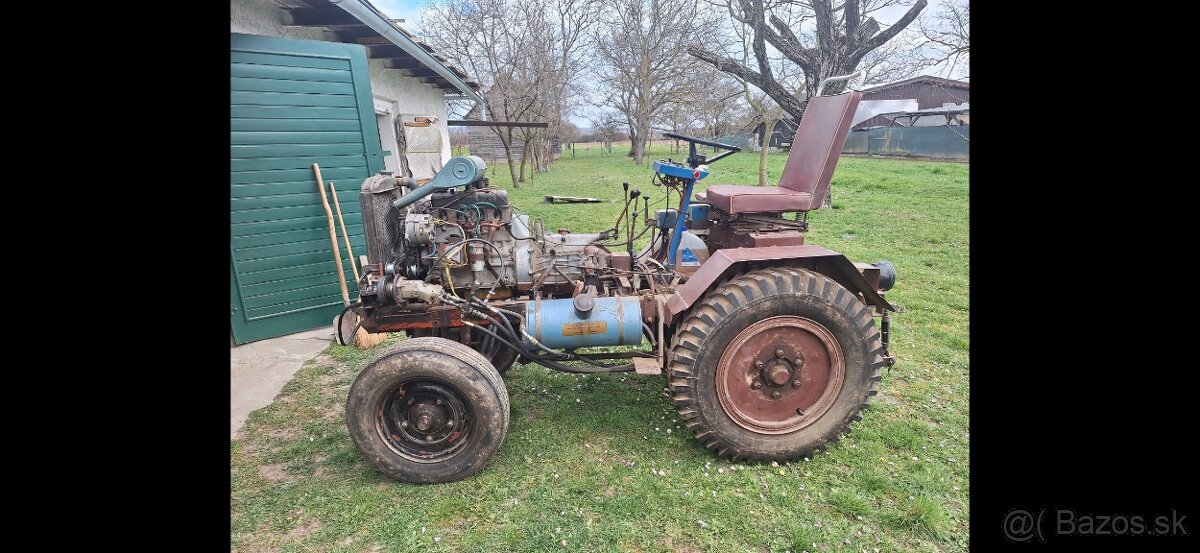 Predam malotraktor - 2