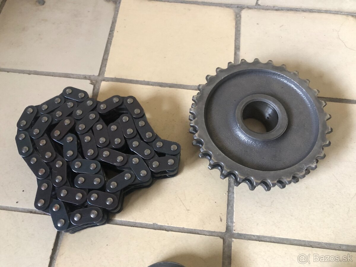 Predám náhradné diely z motora jawa 350 / 623 alebo 624 - 2