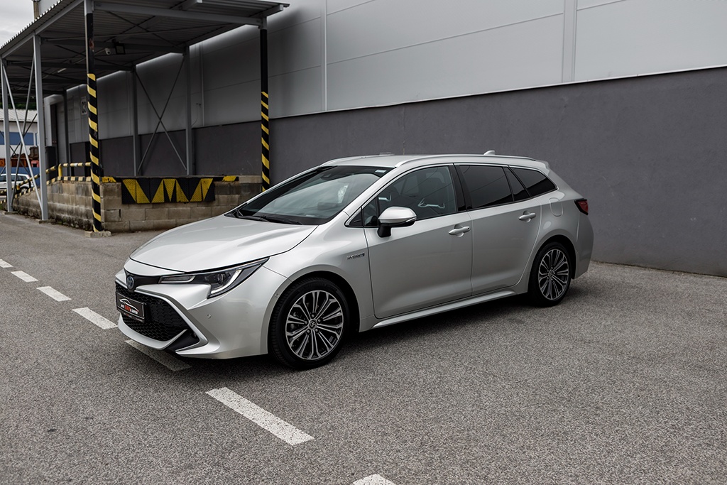 Toyota Corolla Combi 1.8 Hybrid 72kW e-CVT Executive 05/2021 - 2