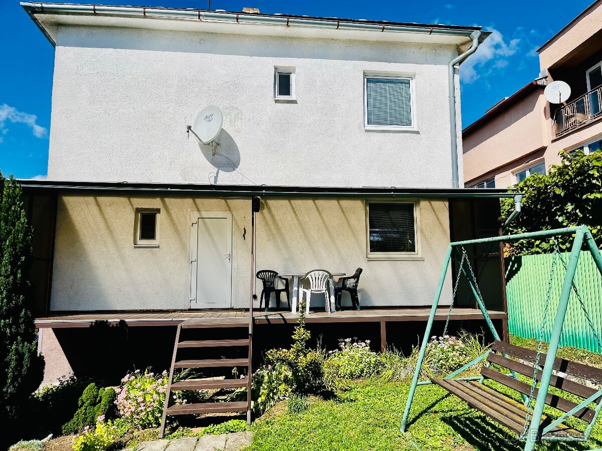 ZNÍŽENÁ CENA zdravý funkčný rodinný dom, 781m2, HE - 2