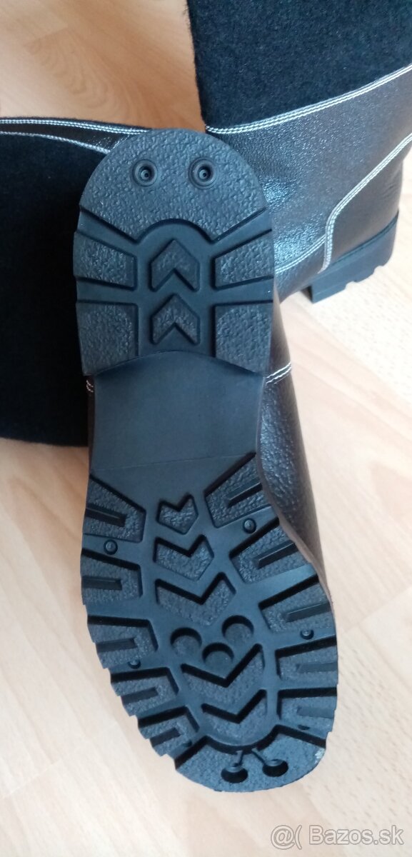 Zimná vysoká obuv - Kapce. - 2