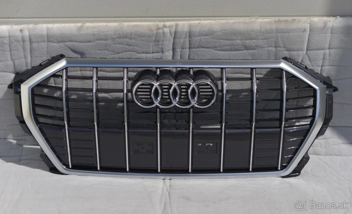 Audi Q3 2018 - maska chladiča nova 83F, 83F853651E - 2