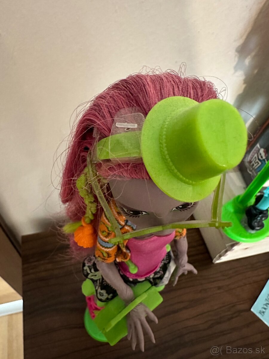 Monster high Exchange program - 2