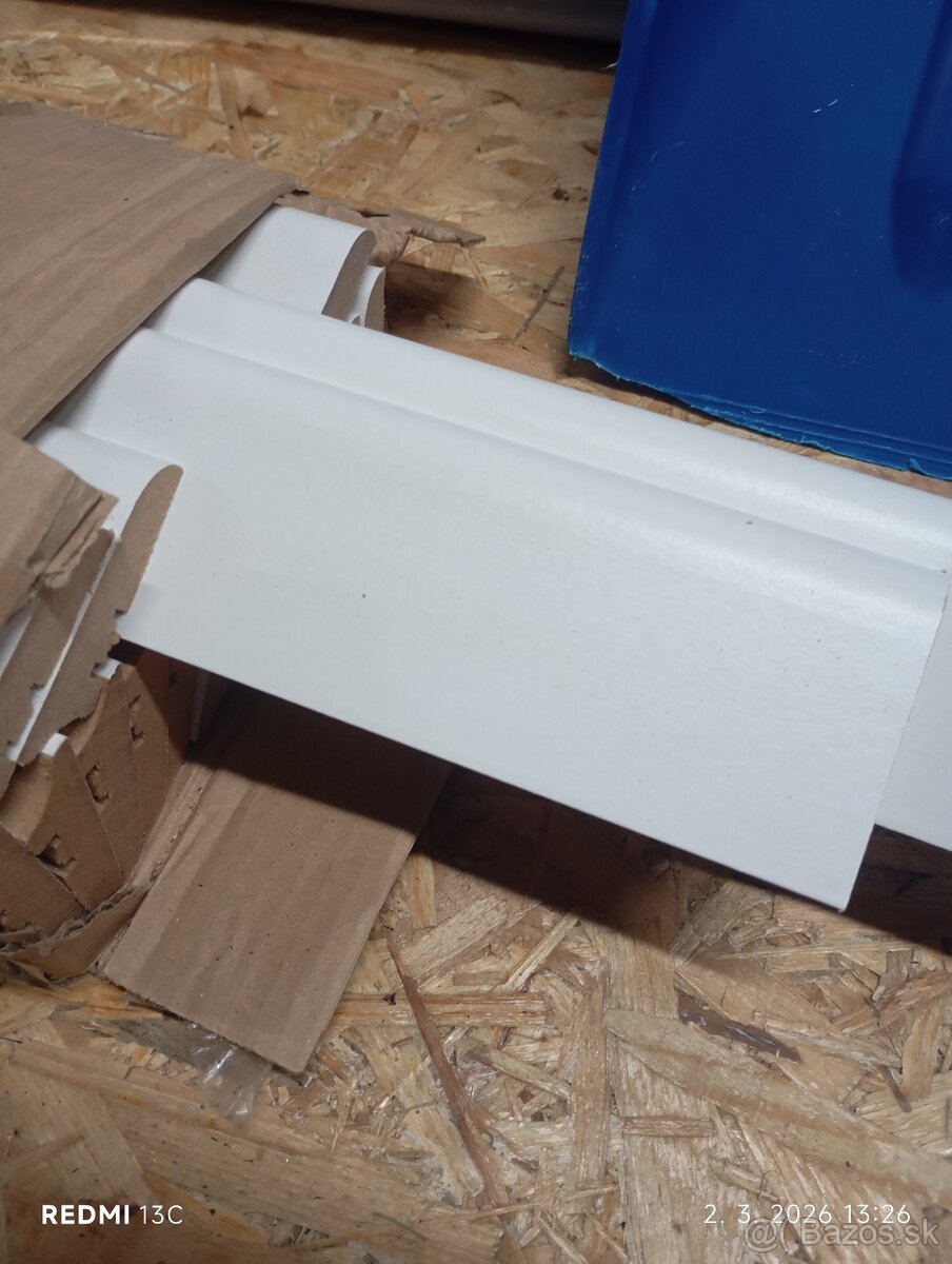 Soklove lišty biele - 2