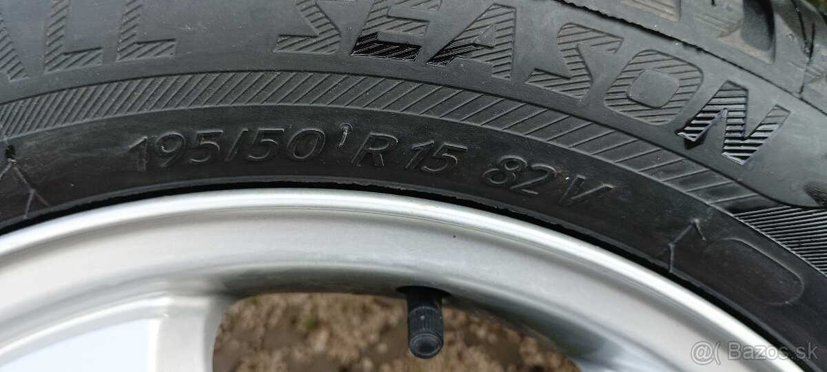 Celoroccné pneu Sebring 195/50 r15 - 2
