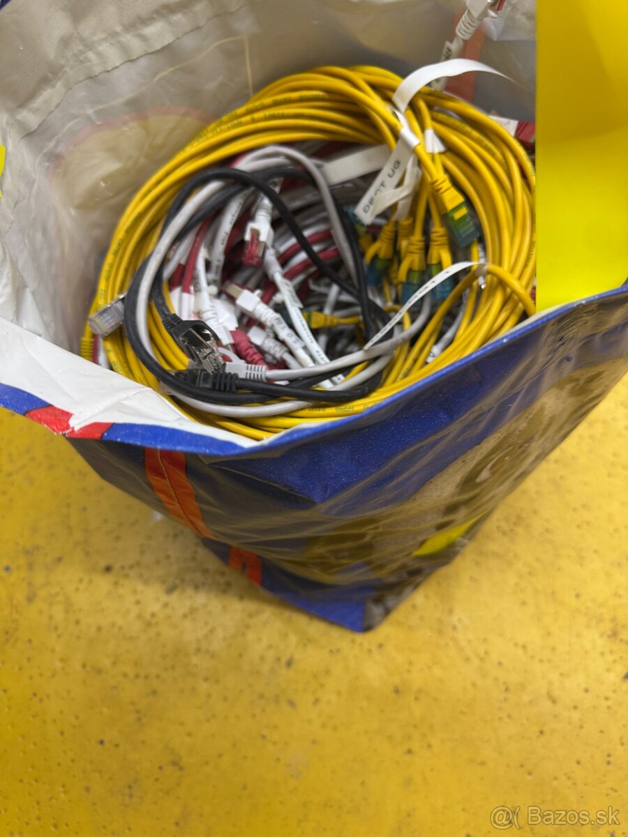 Predam tasku sietovych kablov LAN patch kabel RJ45 Cat6 - 2