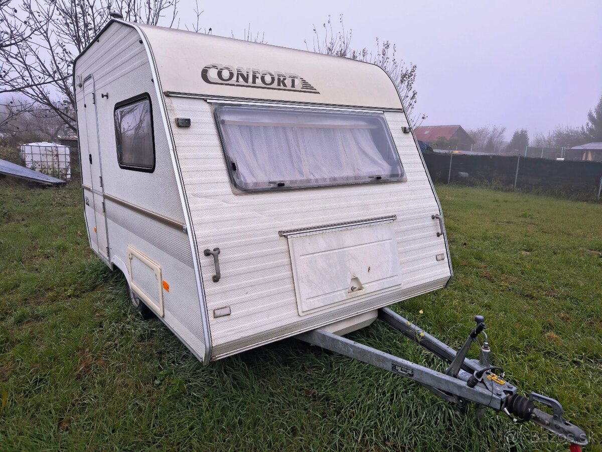 Predám obytný karavan Chateau Confort – STK do 06/2029 - 2