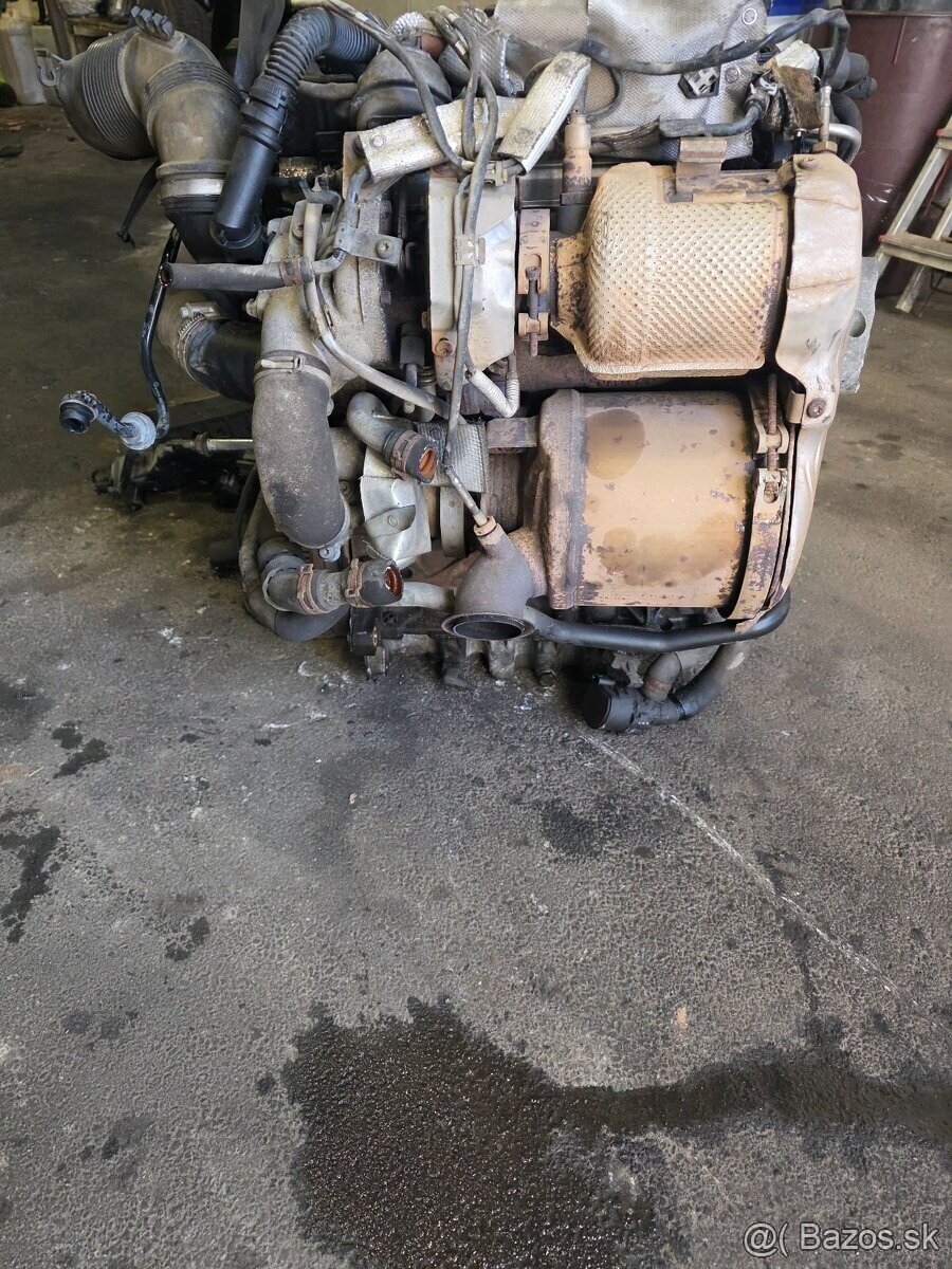 Motor 1.6 tdi 77kw CLH - 2