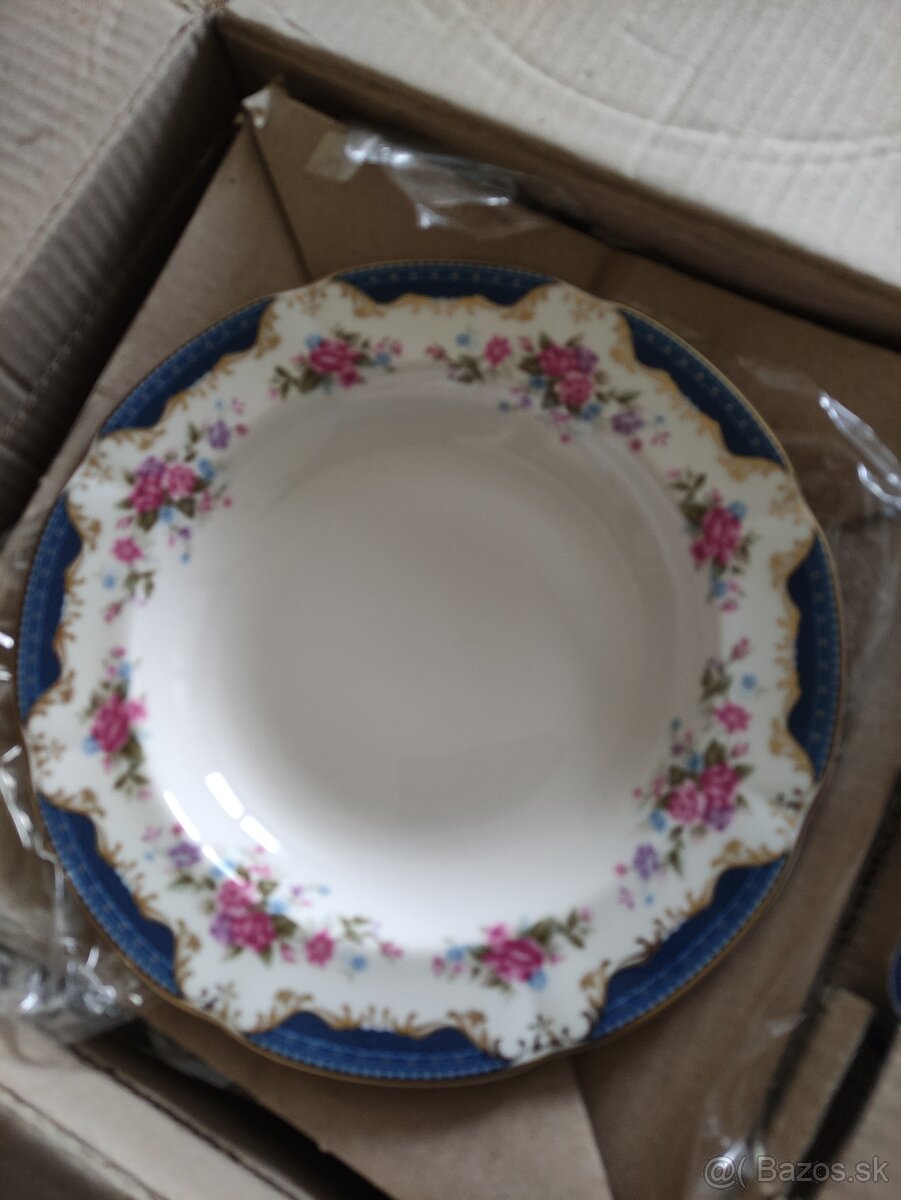 Predaj Versailles - kompletna obedova suprava - 2