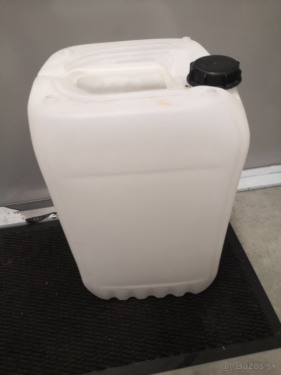 Predám bandasky 20l a 25l cena 2Eur kus 0944306164 - 2