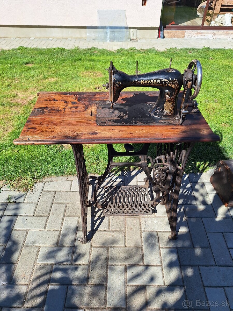 Kayser starodávny šijací stroj komplet - 2