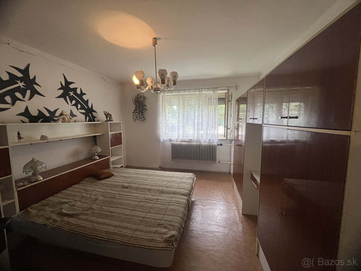 Znížená CenaNa predaj rodinný dom vo Vrakúni, blízko Dunajs - 2