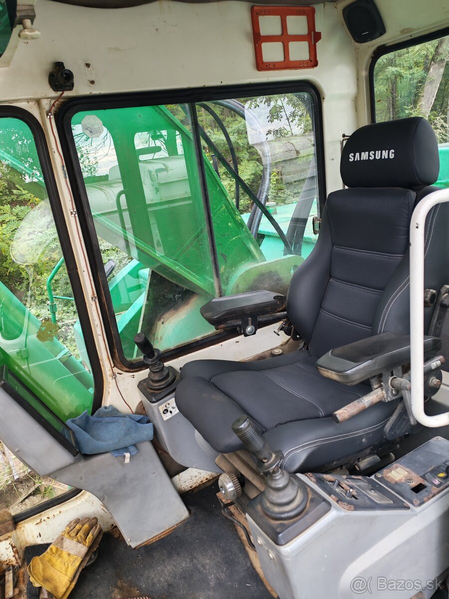 Pásový bager Samsung se280 - 2