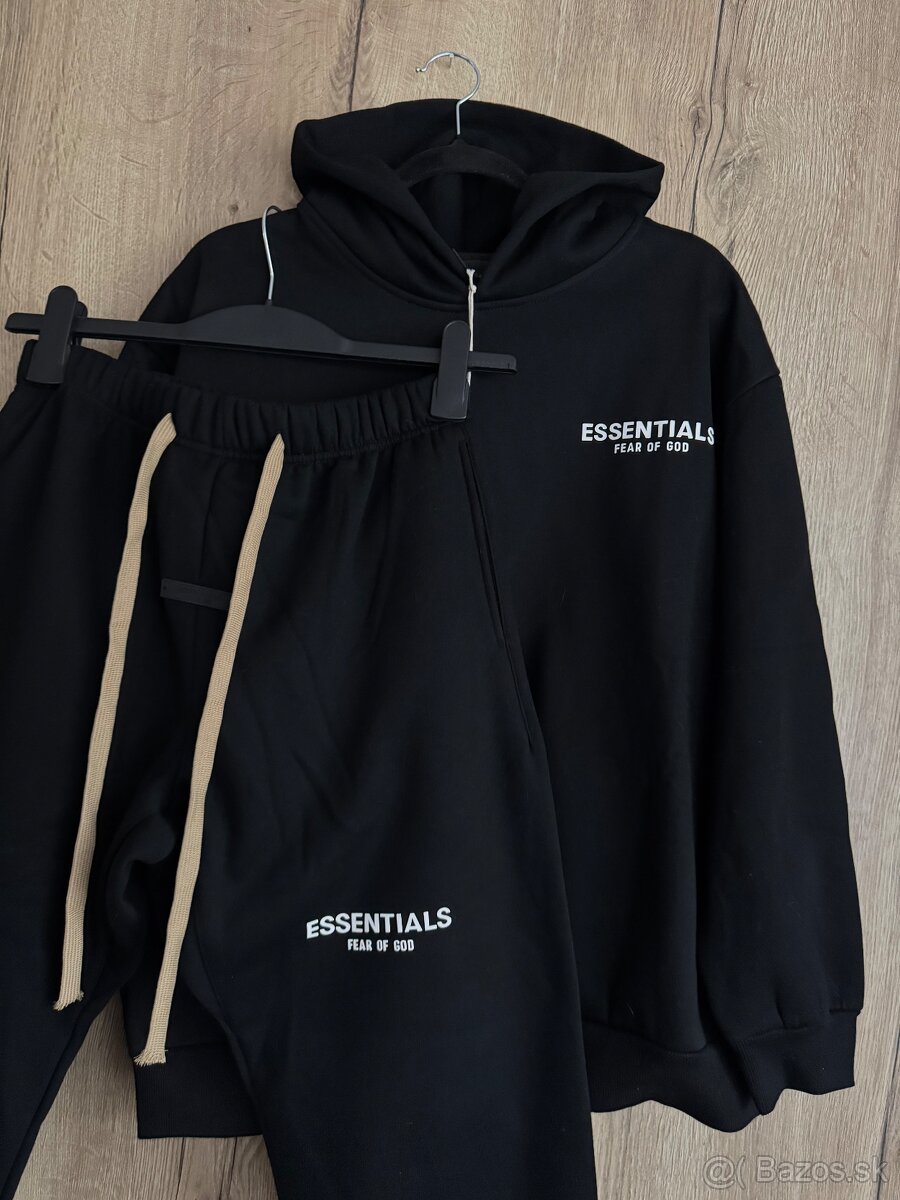 Essentials tepláková súprava / NOVÁ / veľk. M - 2