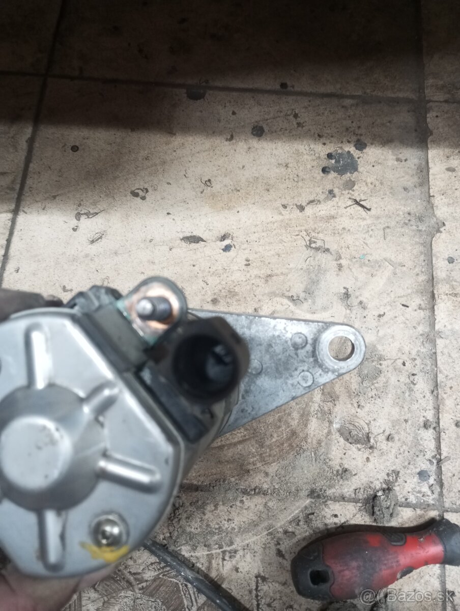 Starter 9 zubovy tsi htp 02T 911 024 A - 2