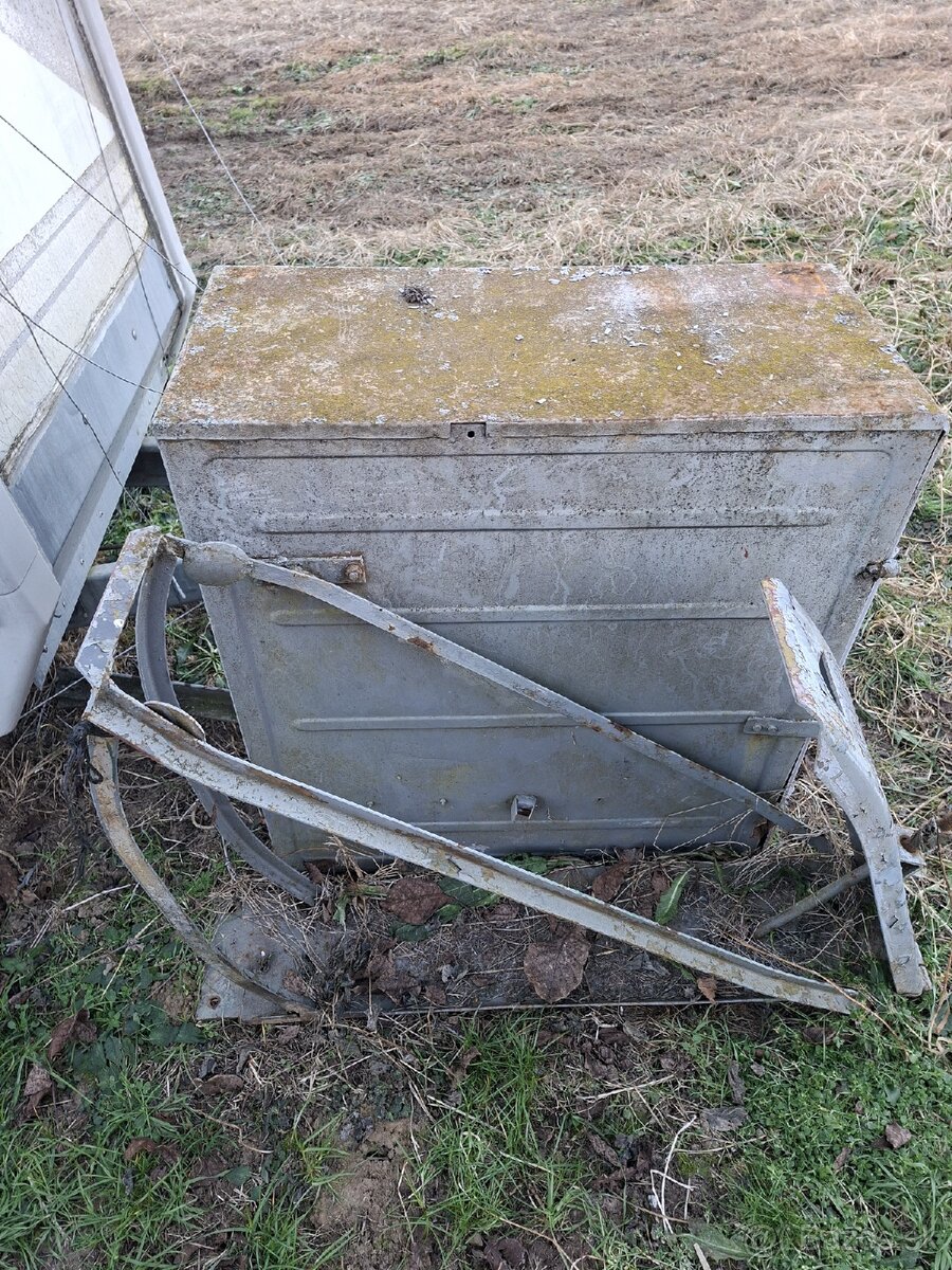 V3s držiak rezervy - 2