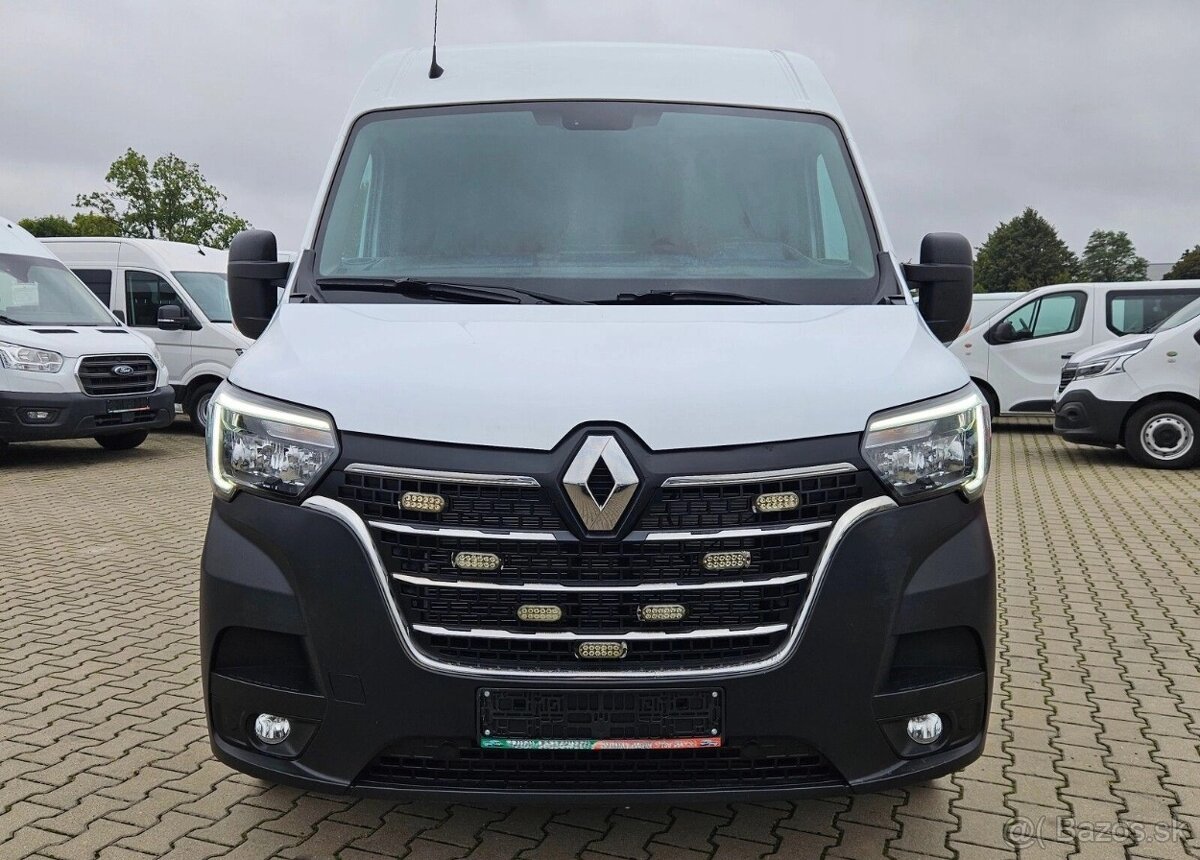 Renault Master L3H2 7-miestne 2.3 dCi/136 koni - 2022 - 2