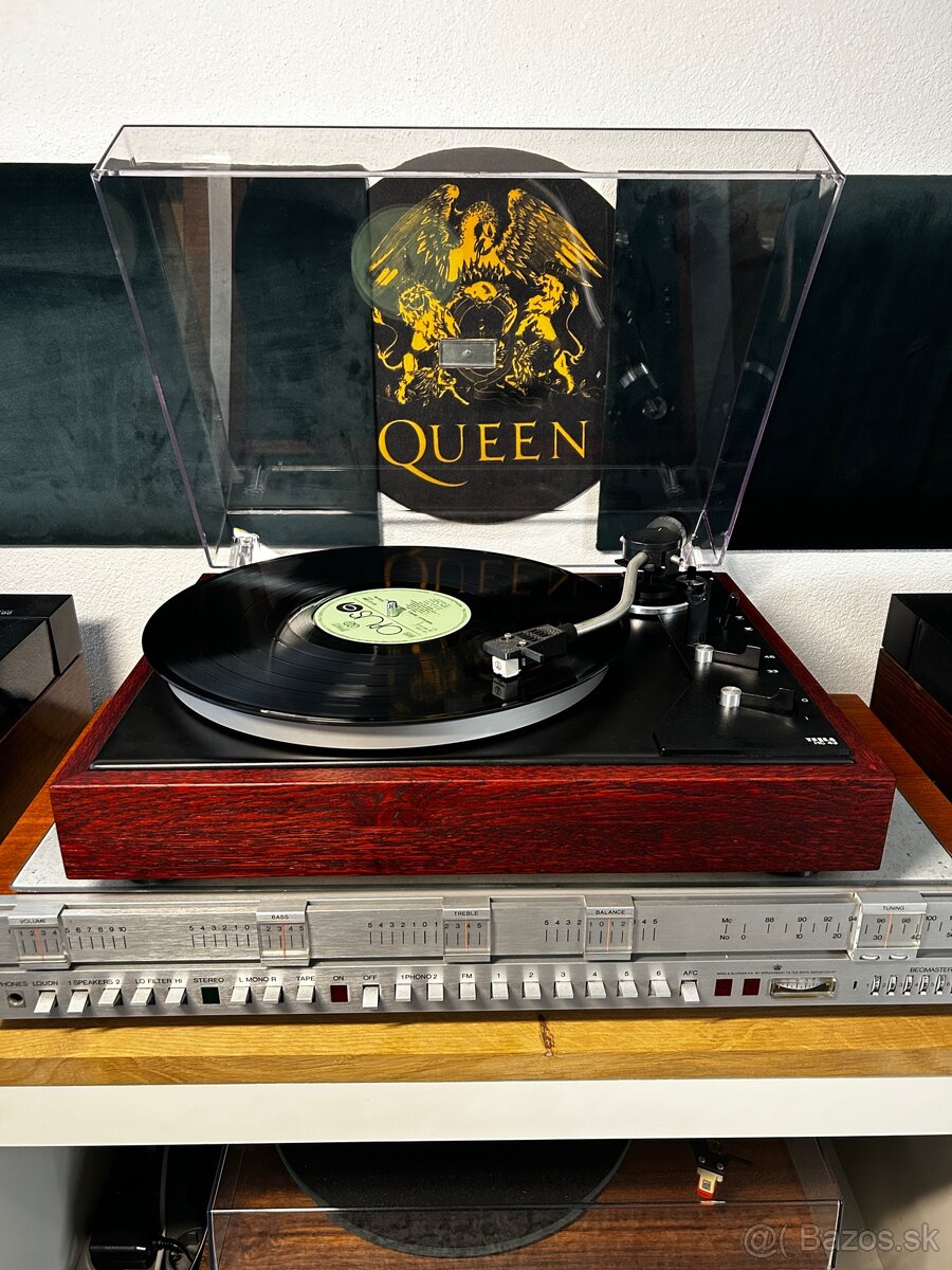 Gramofon Tesla po renovácii - 2