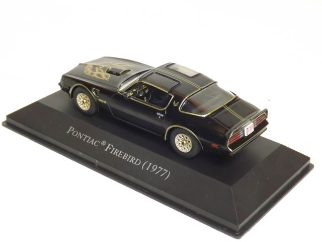 Pontiac Firebird 1:43 - 2