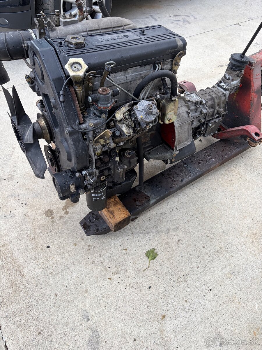 Motor Iveco daily 2.5D - 2