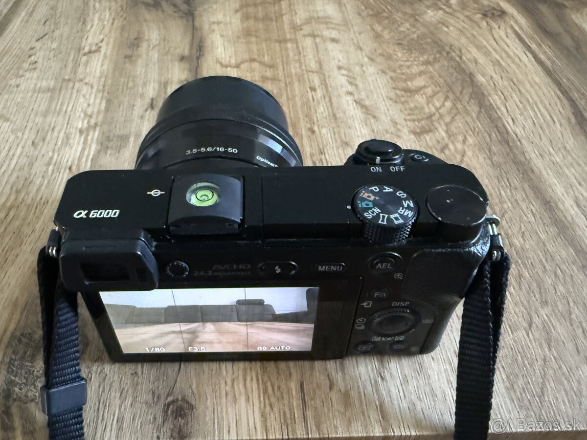 Sony Alpha A6000. - 2