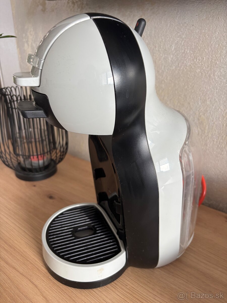 Kapsulový kávovar Dolce Gusto - 2