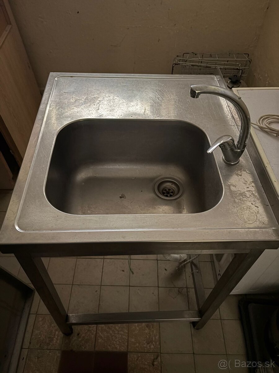 Gastro nerezové umývadlo - 2