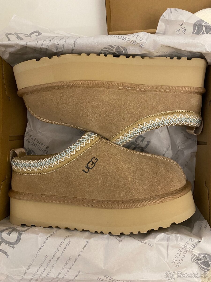 UGG tazz čižmy - 2