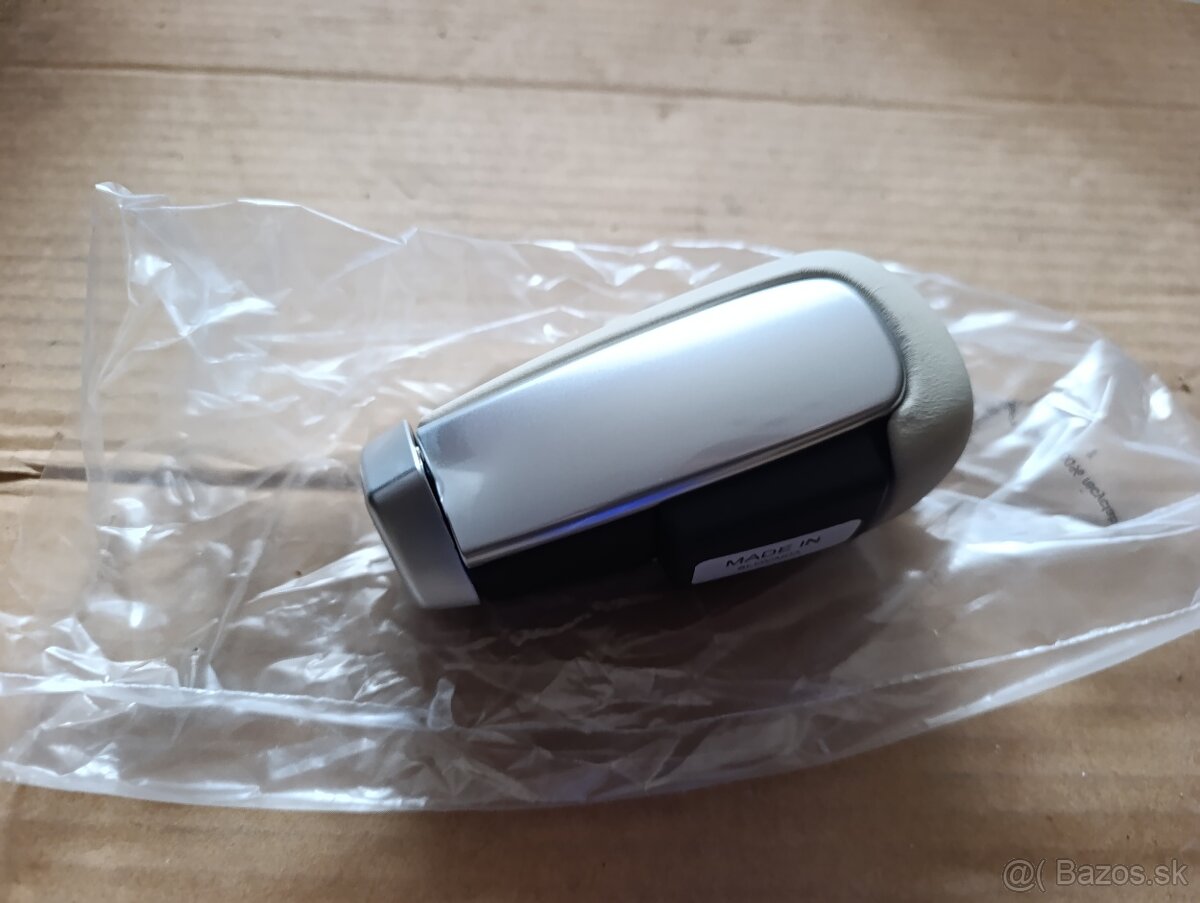 Radiaca páka Volvo, béžová, chrómovaná - 2